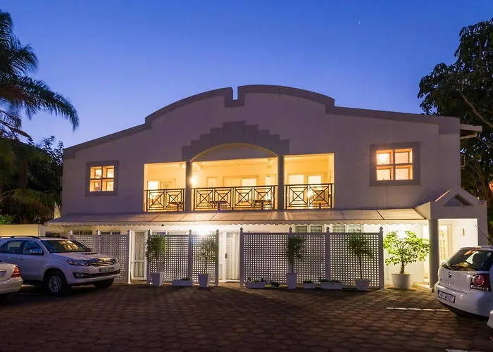 Hotel: Flamingo Rocks