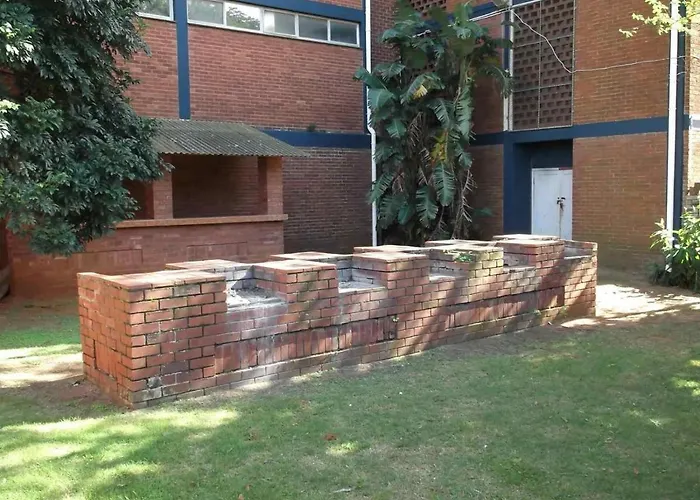 Hostel: Dirkie Uys Backpackers